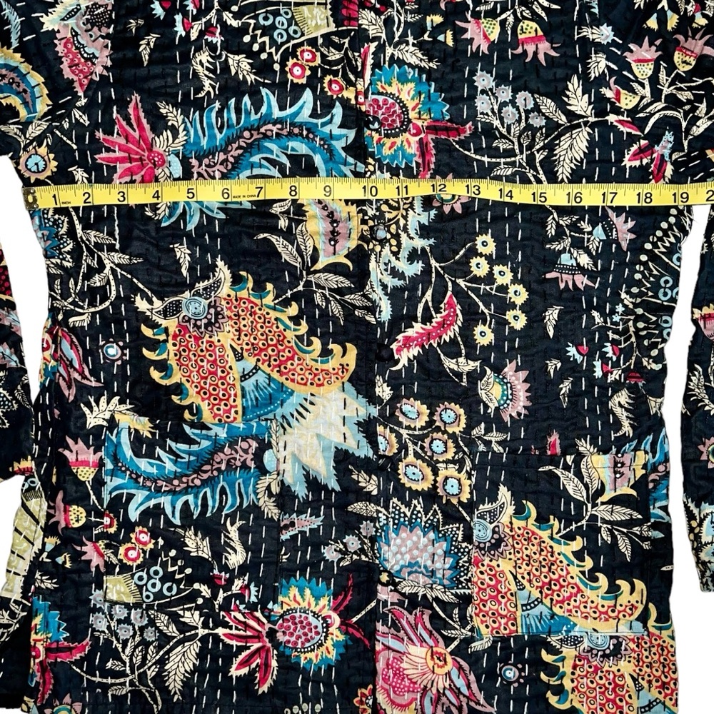 Beautiful Kantha quilted reversible jacket size Large/XLarge Mukut print - Picture 9 of 9